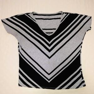 Calvin Klein Performance Shirt Size: XL